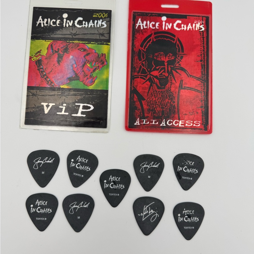 Alice In Chains 2006 VIP & All Access Passes Cantrell Inez STAGE USED Picks LOT